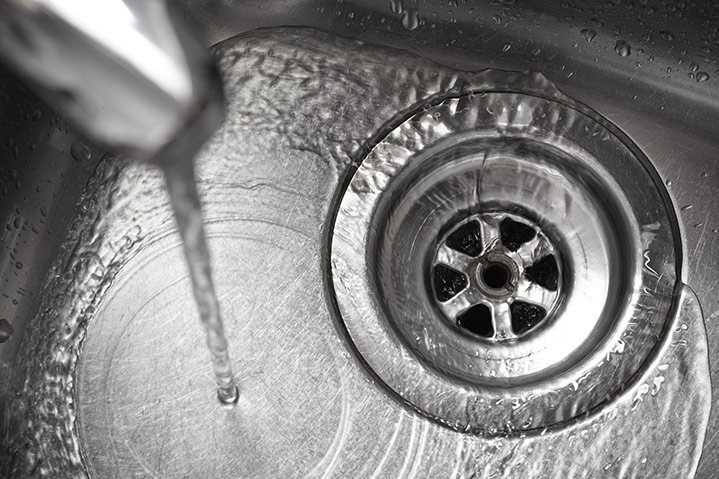 Our local Northwood plumbers can install and repair radiators for properties in Northwood and the local area. 