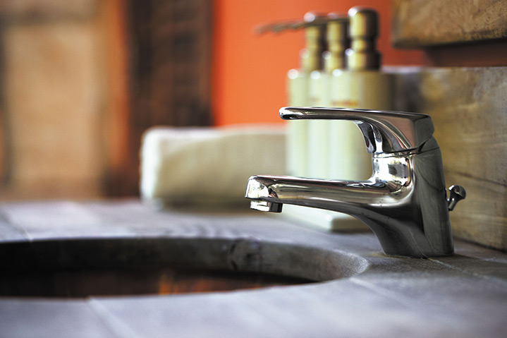 A2B Plumbers are able to fix any leaking taps you may have in Northwood. 